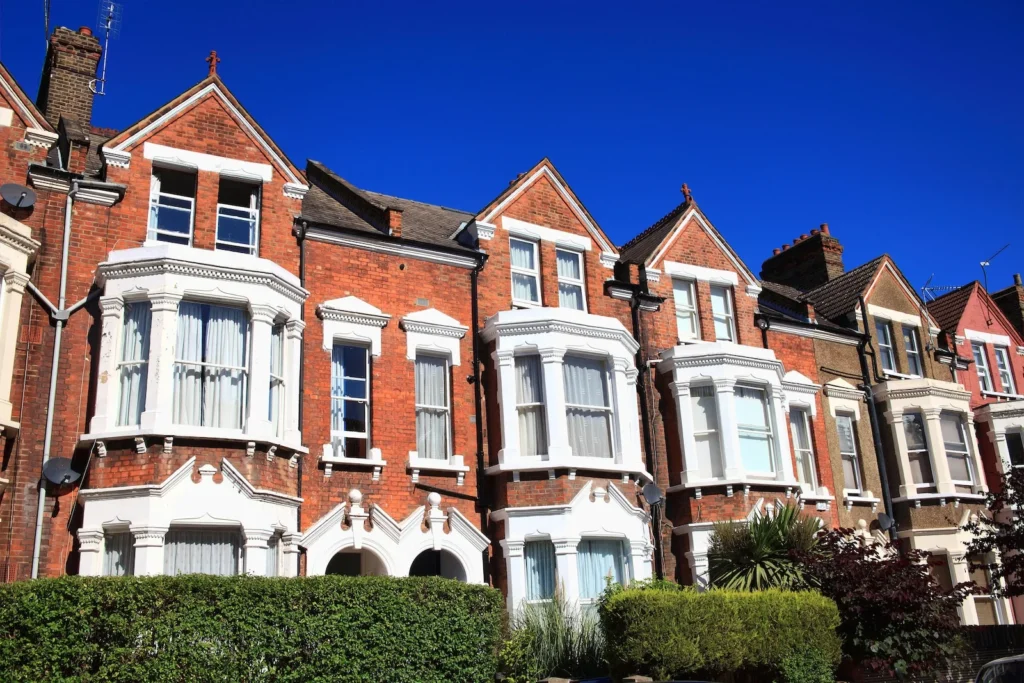 Manchester Home Surveys: What to Expect in Victorian, New Build, and Converted Properties Manchester